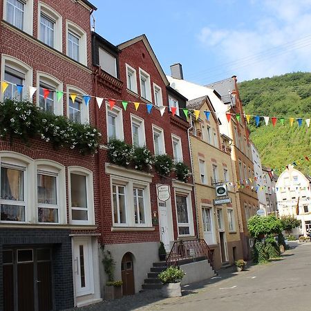 Ferienwohnungen Und Appartements - Haus Budinger Alf Zewnętrze zdjęcie