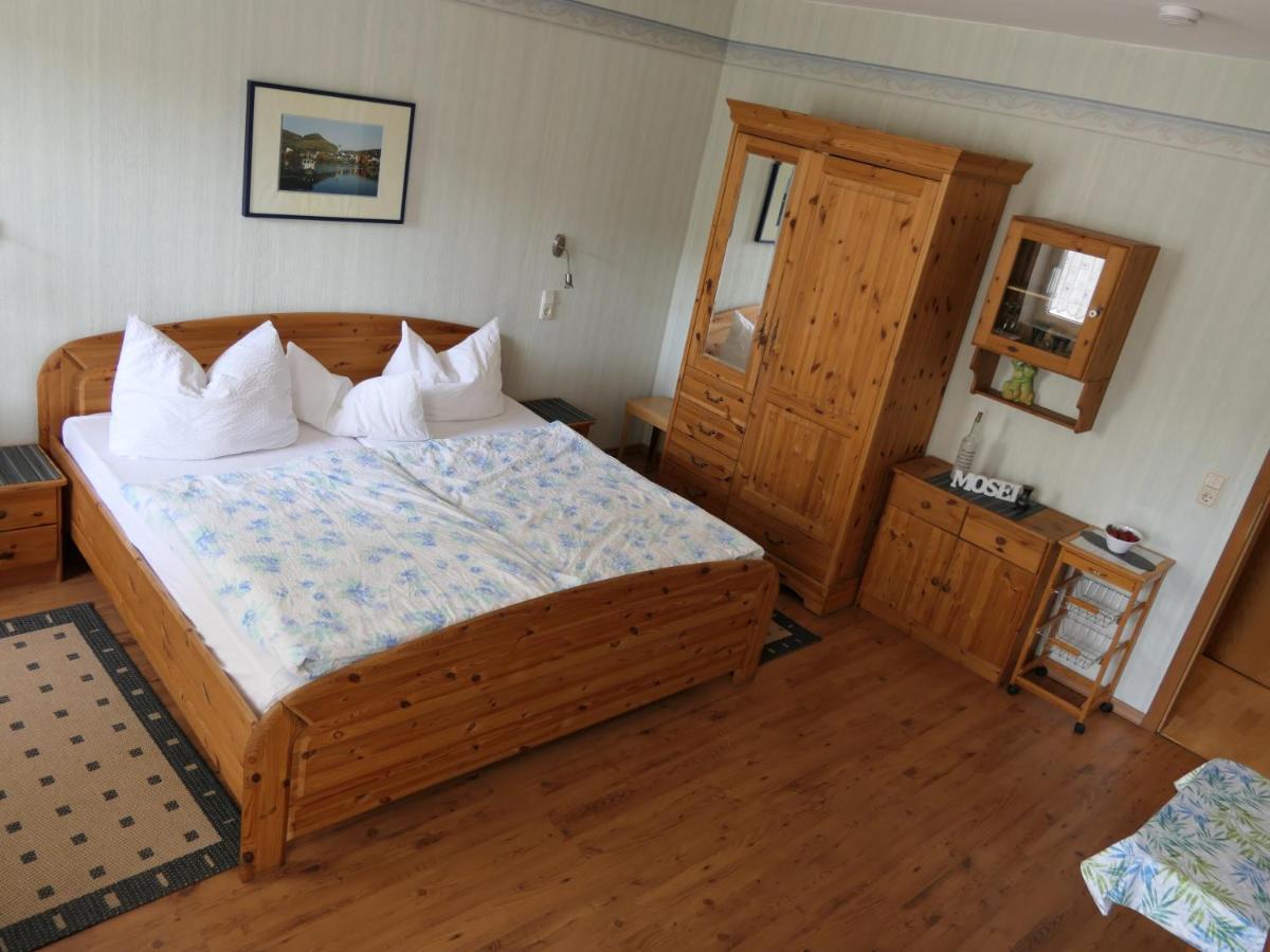 Ferienwohnungen Und Appartements - Haus Budinger Alf Zewnętrze zdjęcie