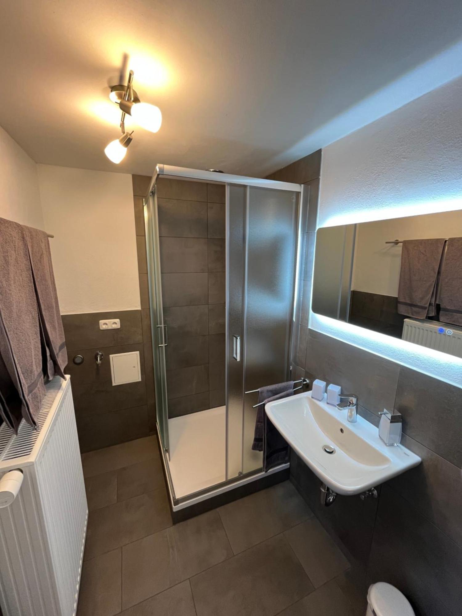 Ferienwohnungen Und Appartements - Haus Budinger Alf Zewnętrze zdjęcie
