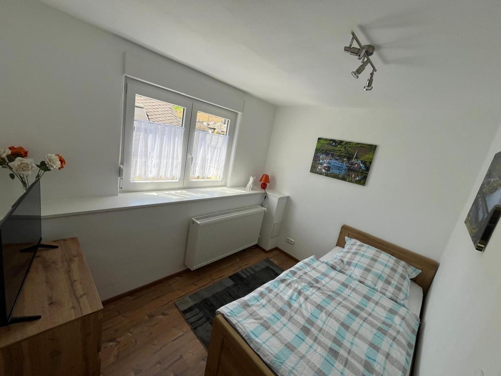 Ferienwohnungen Und Appartements - Haus Budinger Alf Zewnętrze zdjęcie