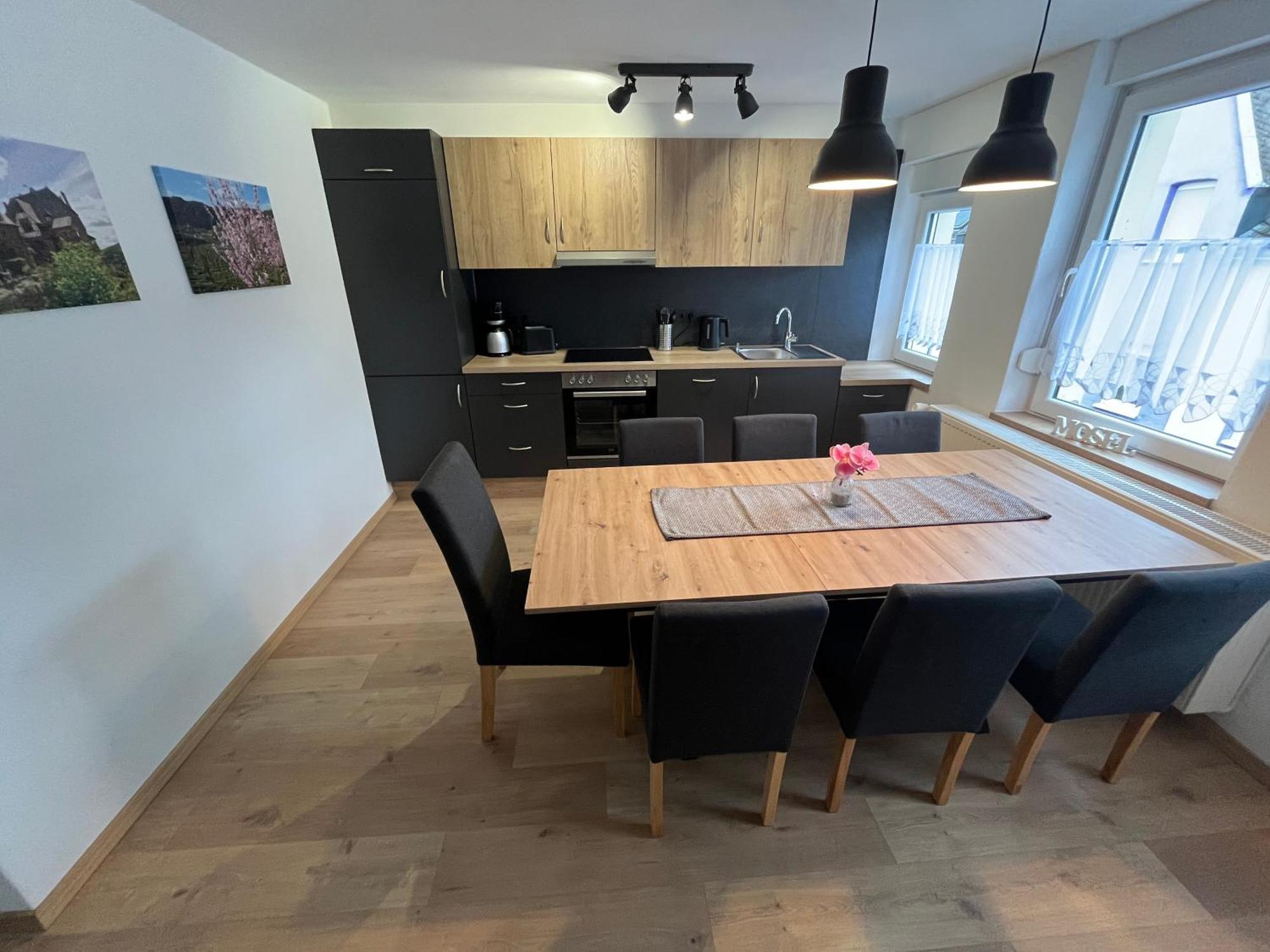 Ferienwohnungen Und Appartements - Haus Budinger Alf Zewnętrze zdjęcie
