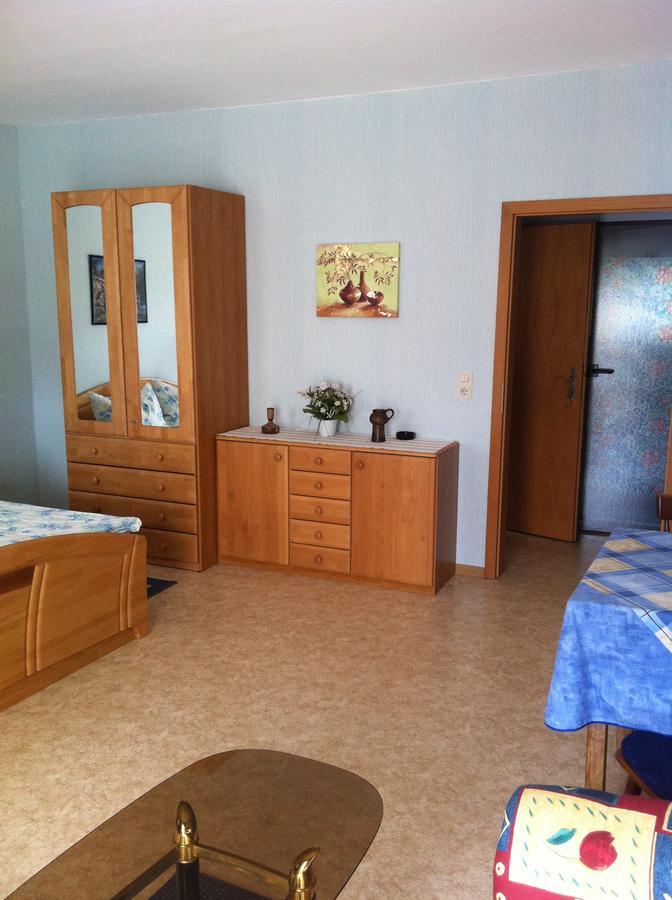 Ferienwohnungen Und Appartements - Haus Budinger Alf Zewnętrze zdjęcie